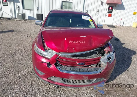 2014 Ford Taurus Limited z USA, uszkodzony, nr VIN 1FAHP2F81EG101446